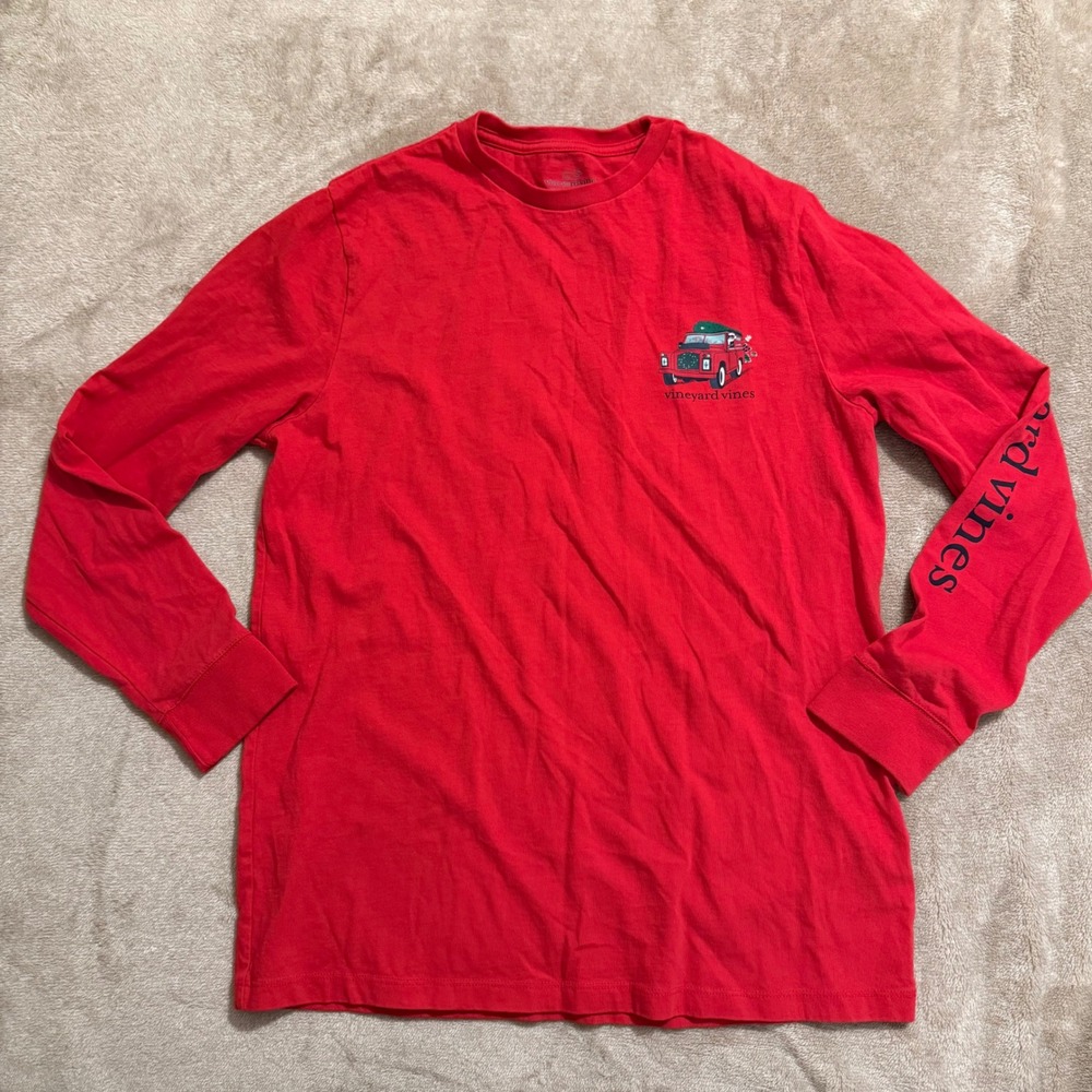 Vineyard Vines Mens XL Red Long Sleeve Santa Christmas Truck Graphic T-Shirt